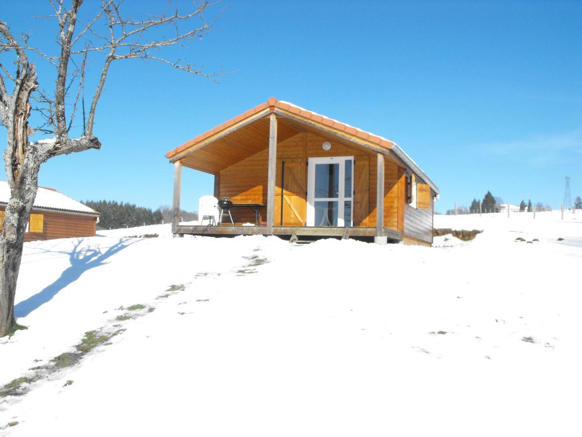 Les Chalets Du Piou Bussieres  Bagian luar foto
